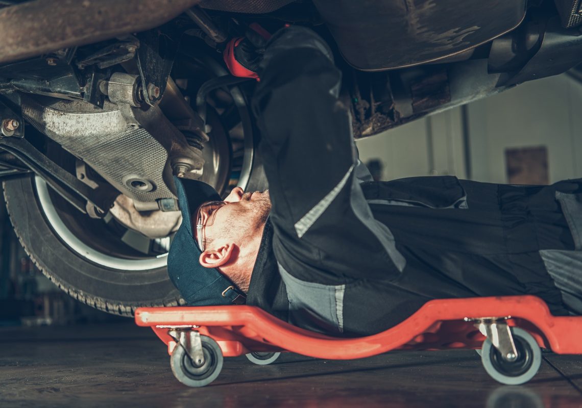 Car Mechanic Repair Job